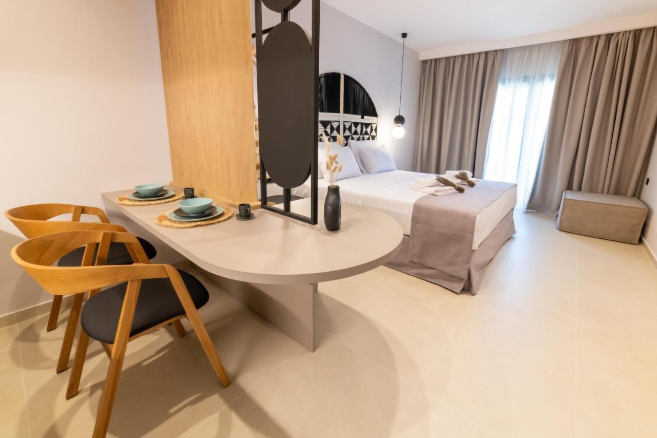 Anesis Deluxe Apartments パルガ エクステリア 写真